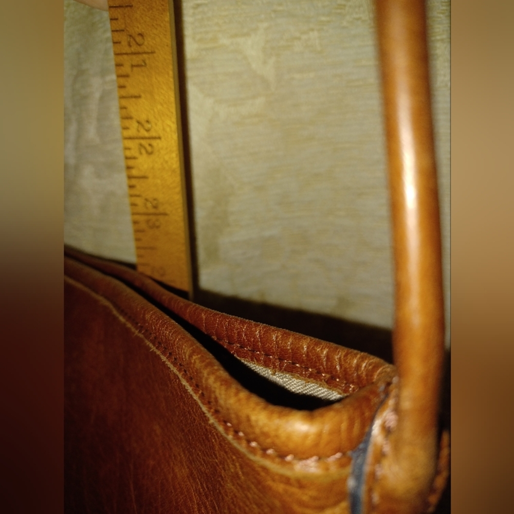 Margot Brown Leather Crossbody Bag - Picture 8 of 8